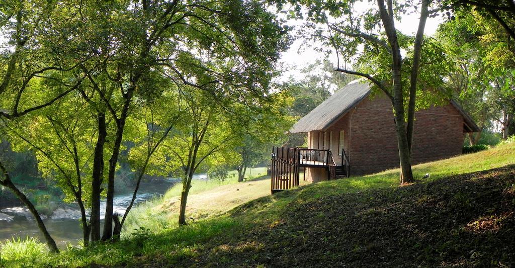 Kwambali Riverside Lodge Hazyview Pokój zdjęcie
